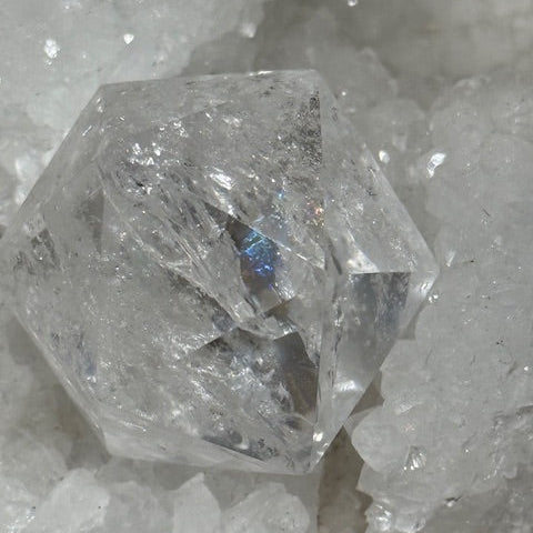Icosaèdre en Quartz Lémurien