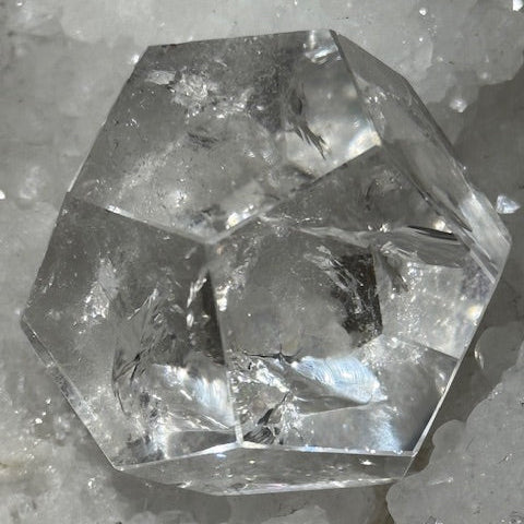Dodécaèdre en Quartz Lémurien