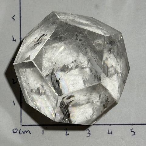 Dodécaèdre en Quartz Lémurien