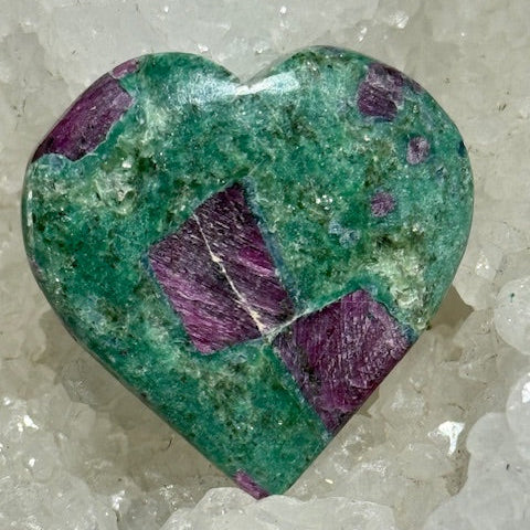 Coeur Rubis sur Fuschite