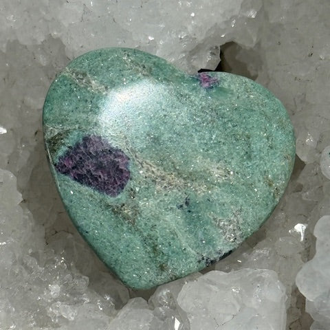 Coeur Rubis sur Fuschite