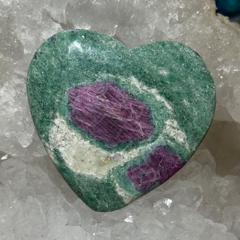 Coeur Rubis sur Fuschite