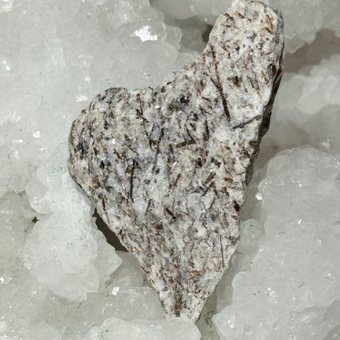 Astrophyllite oasis de cristal 