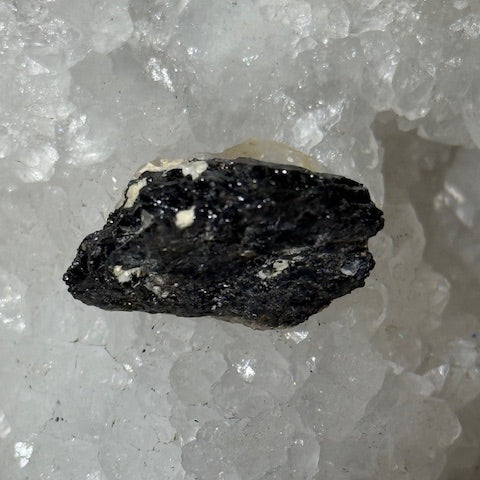 Tantalite  oasis de cristal 