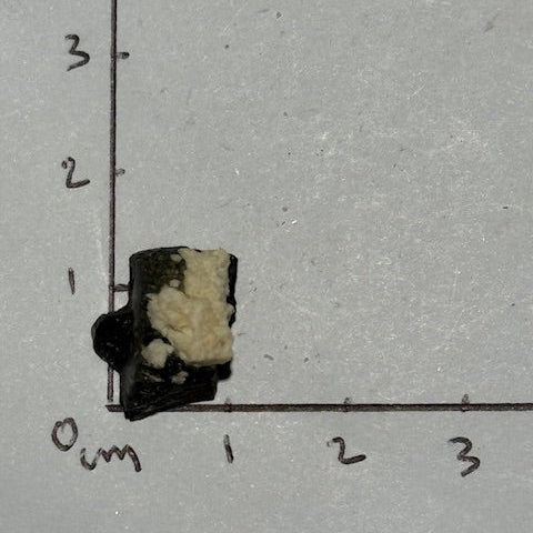 Tantalite avec Albite  oasis de cristal 