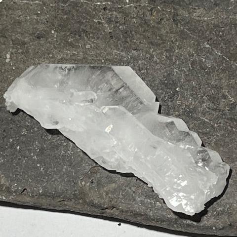 Quartz à Âme ou Faden OASIS DE CRISTAL