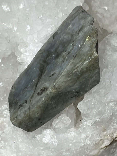 Pointe Labradorite Grade Extra