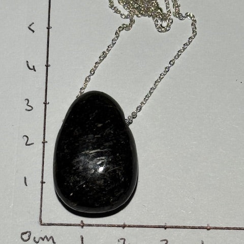 Pendentif Nuummite