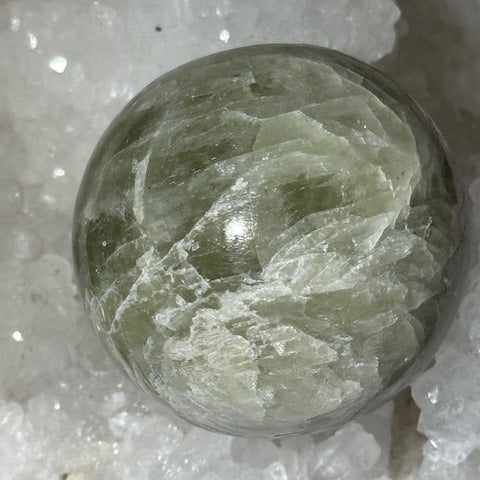Sphère Hiddenite