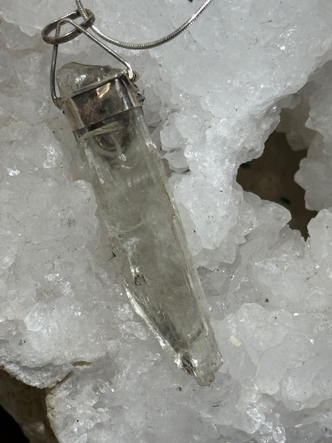 Hiddenite pendant with amethyst (silver setting)