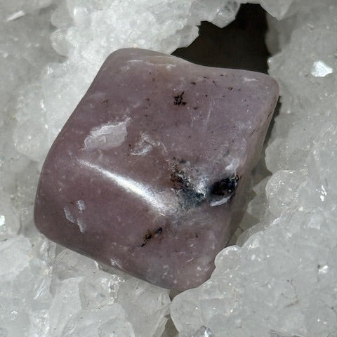 HACKMANITE (Sodalite Rouge)