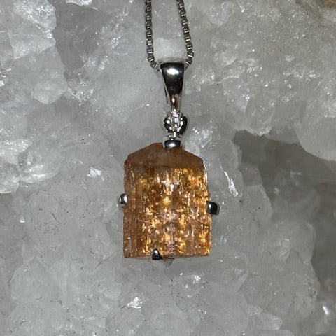 Pendentif  Topaze impériale (Monture Argent)