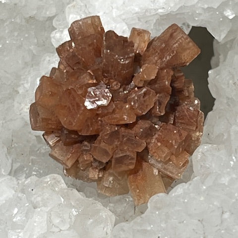 Aragonite Spoutnik