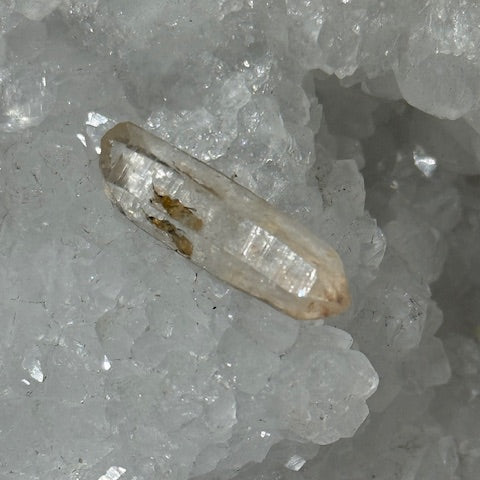 Quartz Doré Enhydro (Quartz de pétrole)
