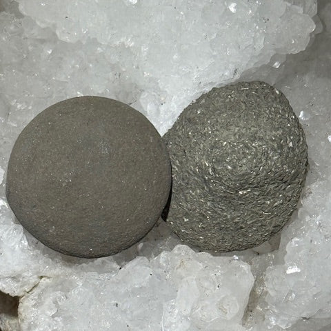 Pinas (Isis & Osiris) Très Rares