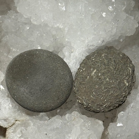 Pinas (Isis & Osiris) Très Rares