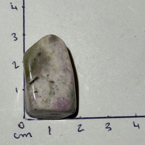 HACKMANITE (Sodalite Rouge)