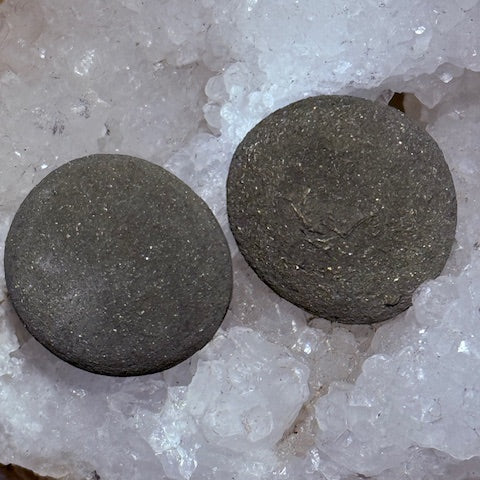 Pinas (Isis & Osiris)