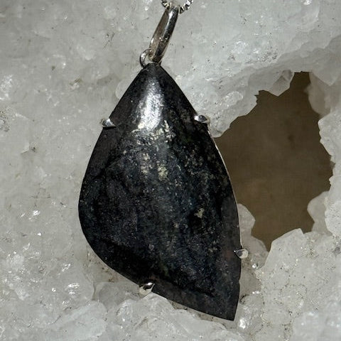 Pendentif Or du Guérisseur (Monture Argent )
