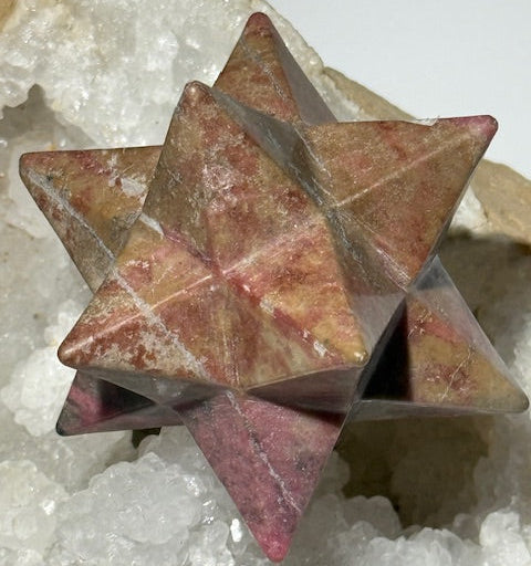 Rhodonite du Territoire du Yukon