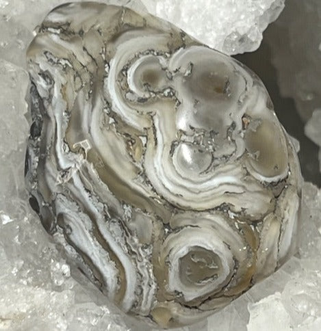 Agate d'eau « Enhydro»