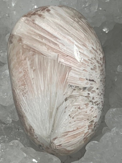 Scolécite avec Stilbite Oasis de Cristal