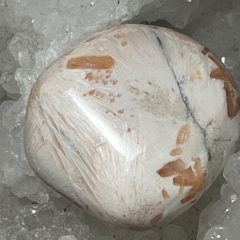 Scolécite avec Stilbite Oasis de Cristal