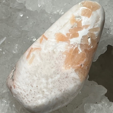 Scolécite avec Stilbite Oasis de Cristal