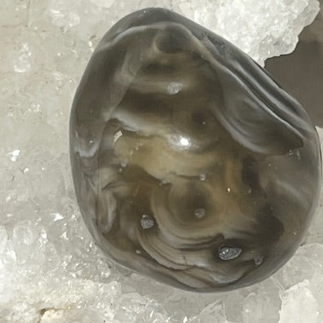 Agate d'eau « Enhydro»