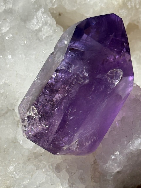 Pointe Améthyste Grade A