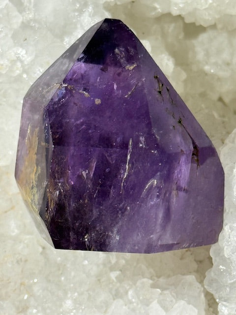 Pointe Améthyste Grade A