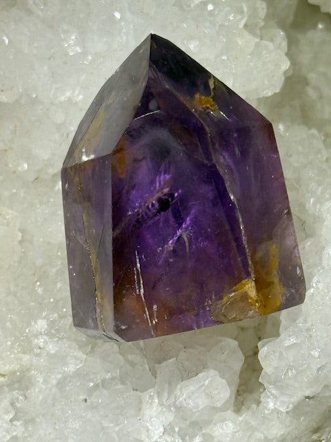 Pointe Améthyste Grade A