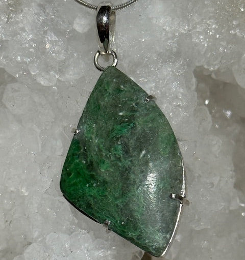 Pendentif Maw Sit Sit