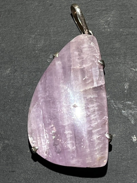 Kunzite Pendant (Silver Setting)