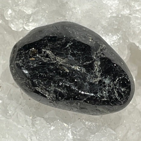 Nuummite