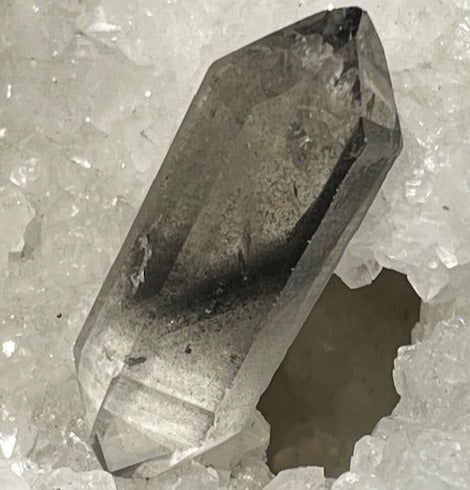 Quartz Fantôme noir ( Biterminé)