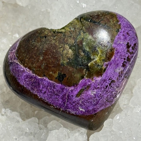 Coeur Stichtite avec Serpentine
