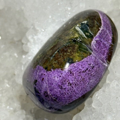 Coeur Stichtite avec Serpentine