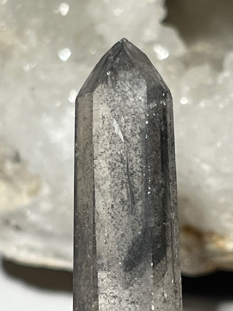 Quartz Fantôme noir ( Biterminé)