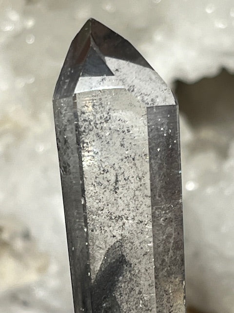 Quartz Fantôme noir ( Biterminé)