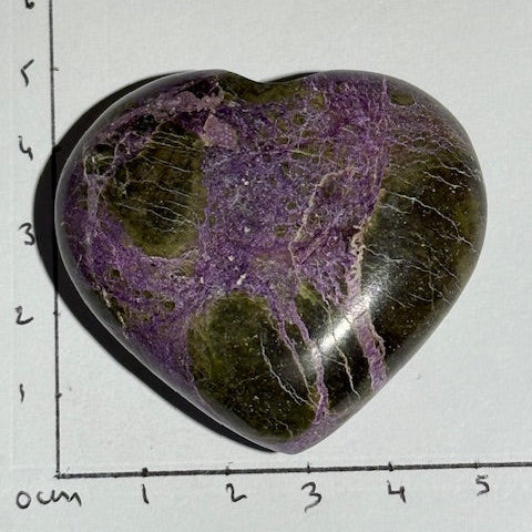 Coeur Stichtite avec Serpentine