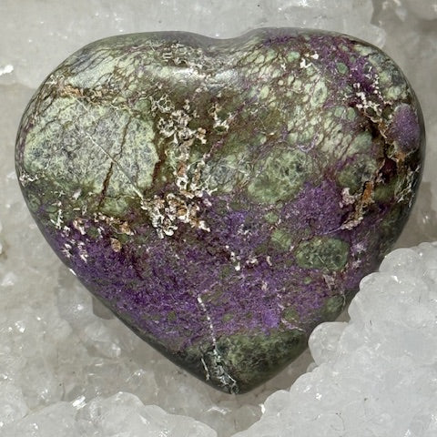 Coeur Stichtite avec Serpentine