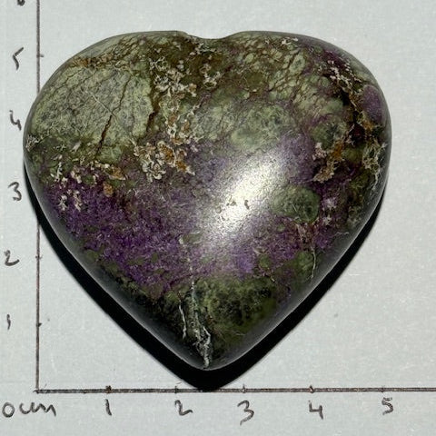 Coeur Stichtite avec Serpentine