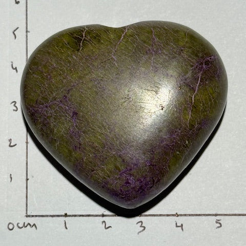 Coeur Stichtite avec Serpentine
