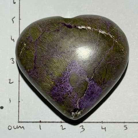 Coeur Stichtite avec Serpentine