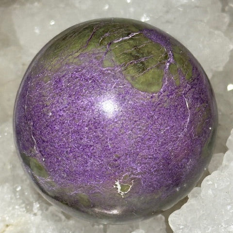 Sphère Stichtite avec Serpentine