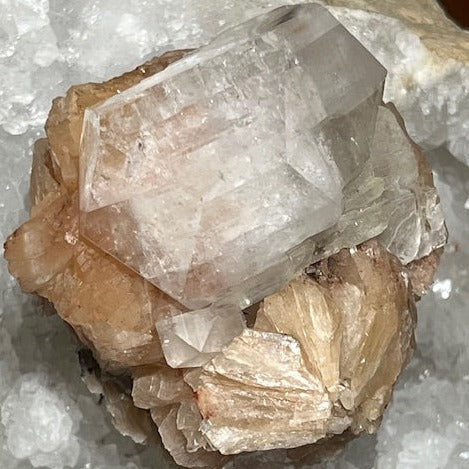 Apophyllite avec stilbite