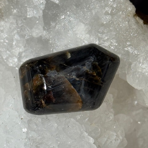 Saphir Bleu Oasis de cristal