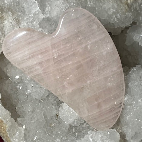 Gua Sha en quartz Rose