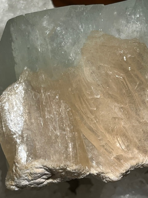 Apophyllite  verte avec Stilbite